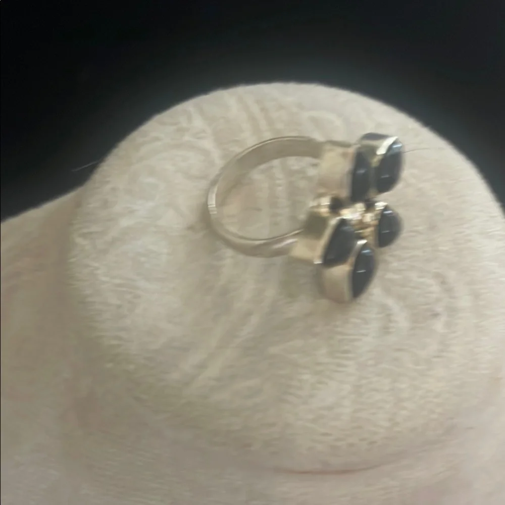 Elegant .925 Silver and Black Natural genuine Onyx Stone Ring size 8 - Picture 6 of 8